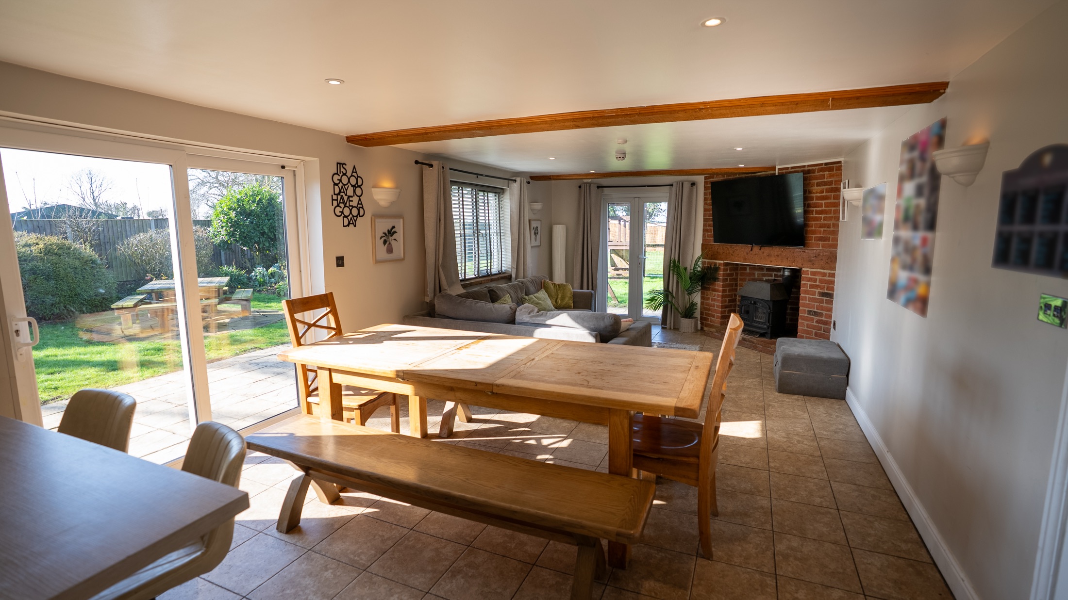 Clover Lodge Dining Area + Lounge