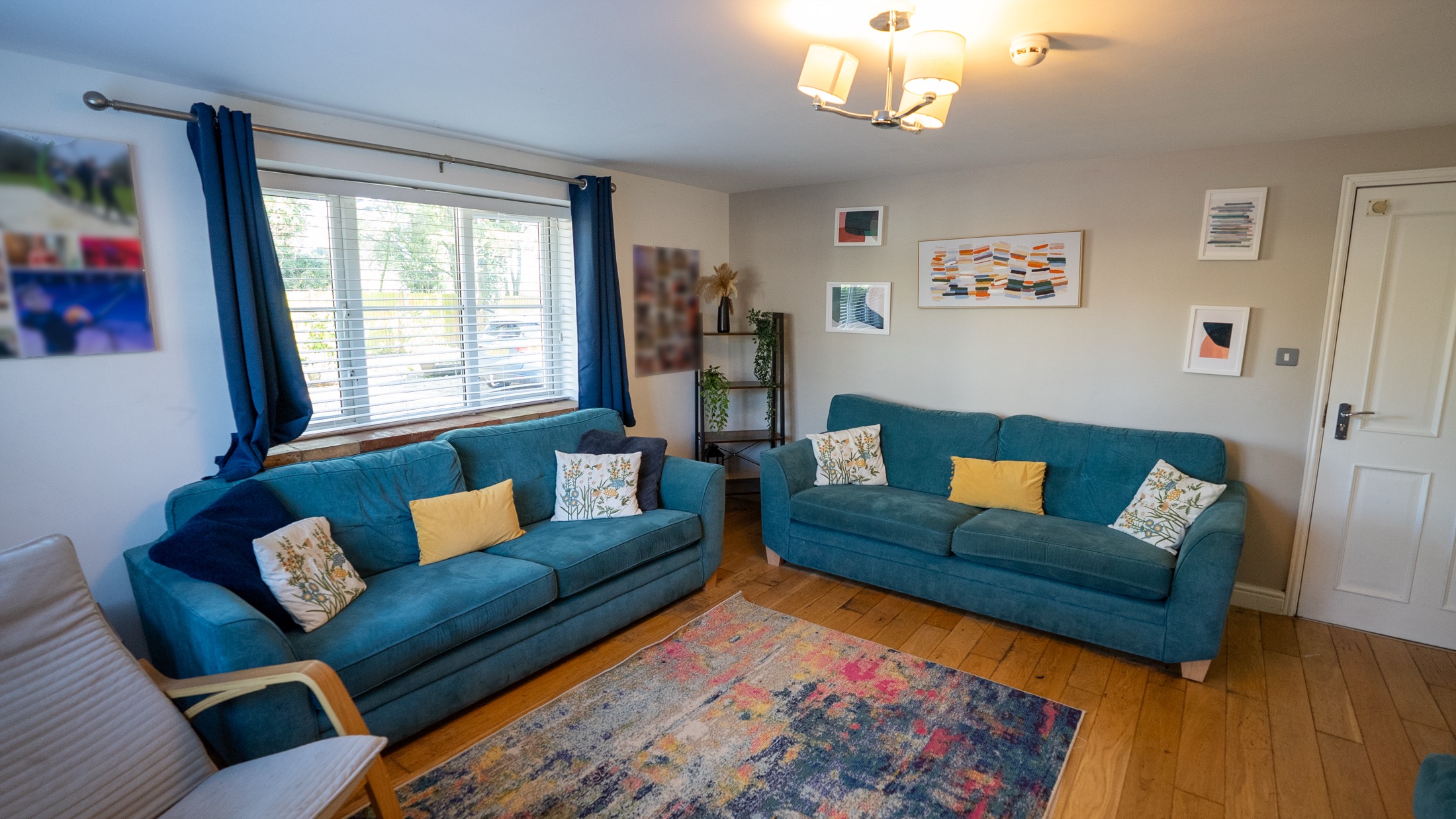 Clover Lodge Lounge 4